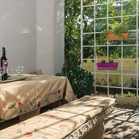 Holiday Marko - 70m From Sea Σπίτι διακοπών
